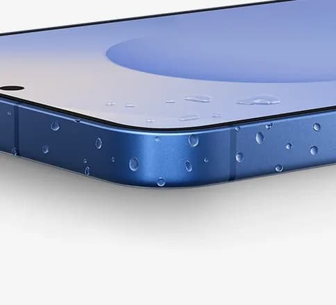 Gotas de agua sobre el marco del Samsung Galaxy S25