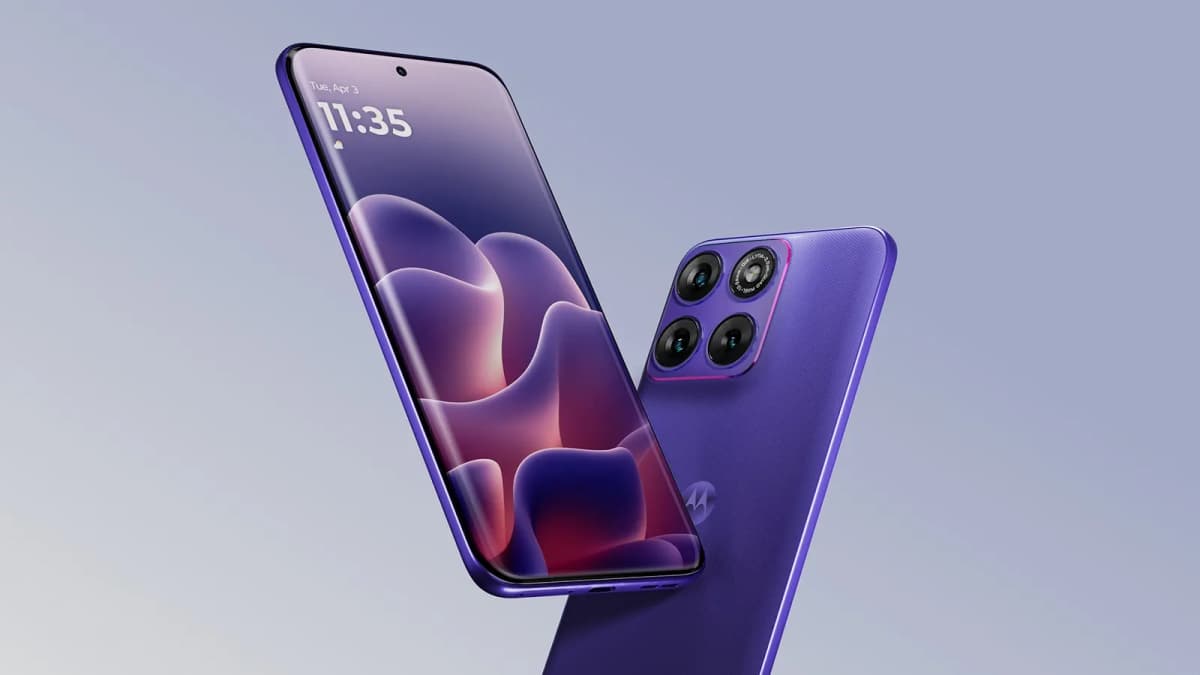 motorola edge 70 fusion en color morado, frente y espalda