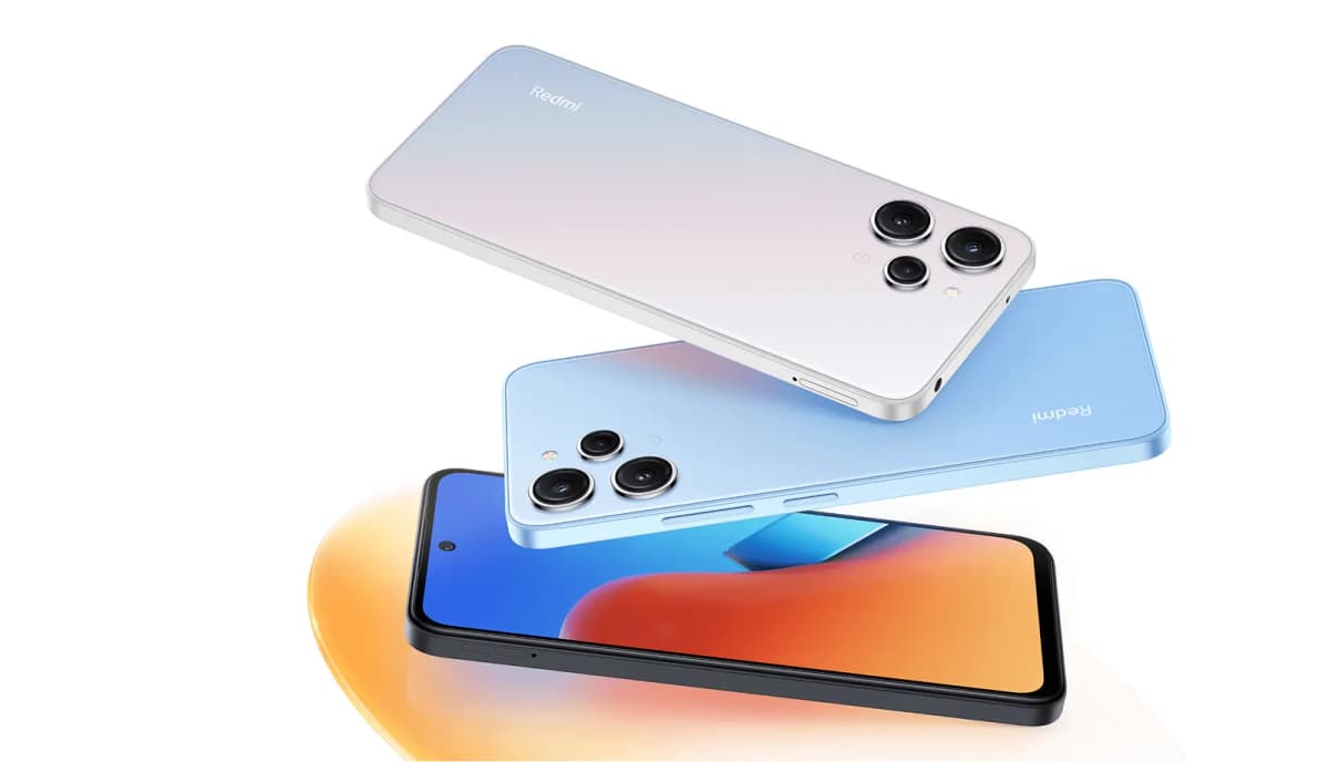 Xiaomi Redmi 12 en plata, azul y negro